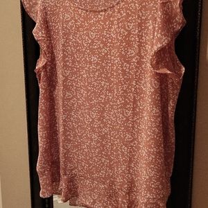 Loft flutter sleeve Blouse